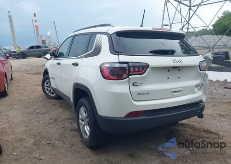 2018 Jeep Compass Sport 4X4 z USA, uszkodzony, nr VIN 3C4NJDAB5JT180039